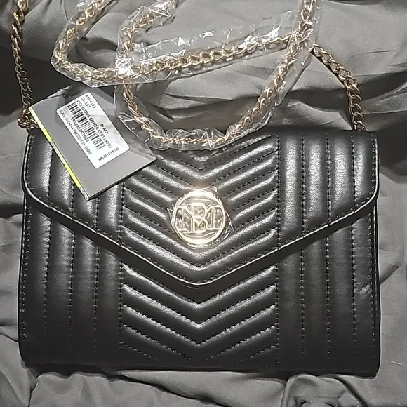 Black quilting center crossbody by Badgley Mischa - Picture 9 of 9